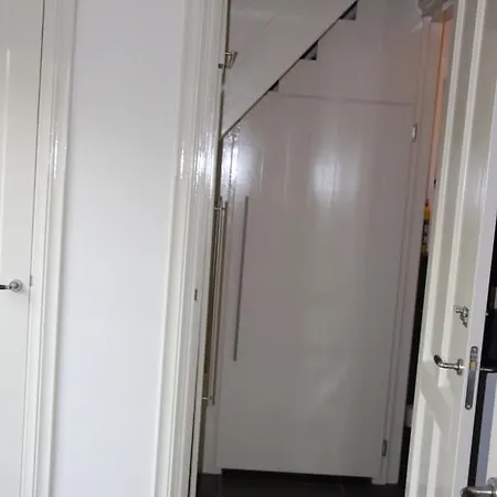 Met De Deur In Huis Сasa de vacaciones