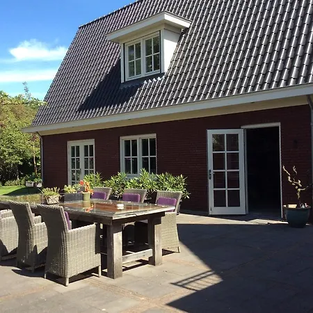 Met De Deur In Huis Helmond