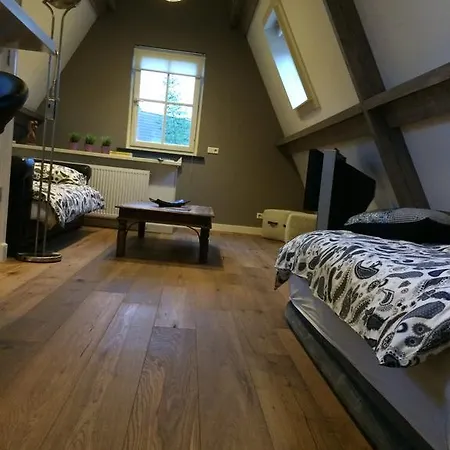 Met De Deur In Huis Сasa de vacaciones *